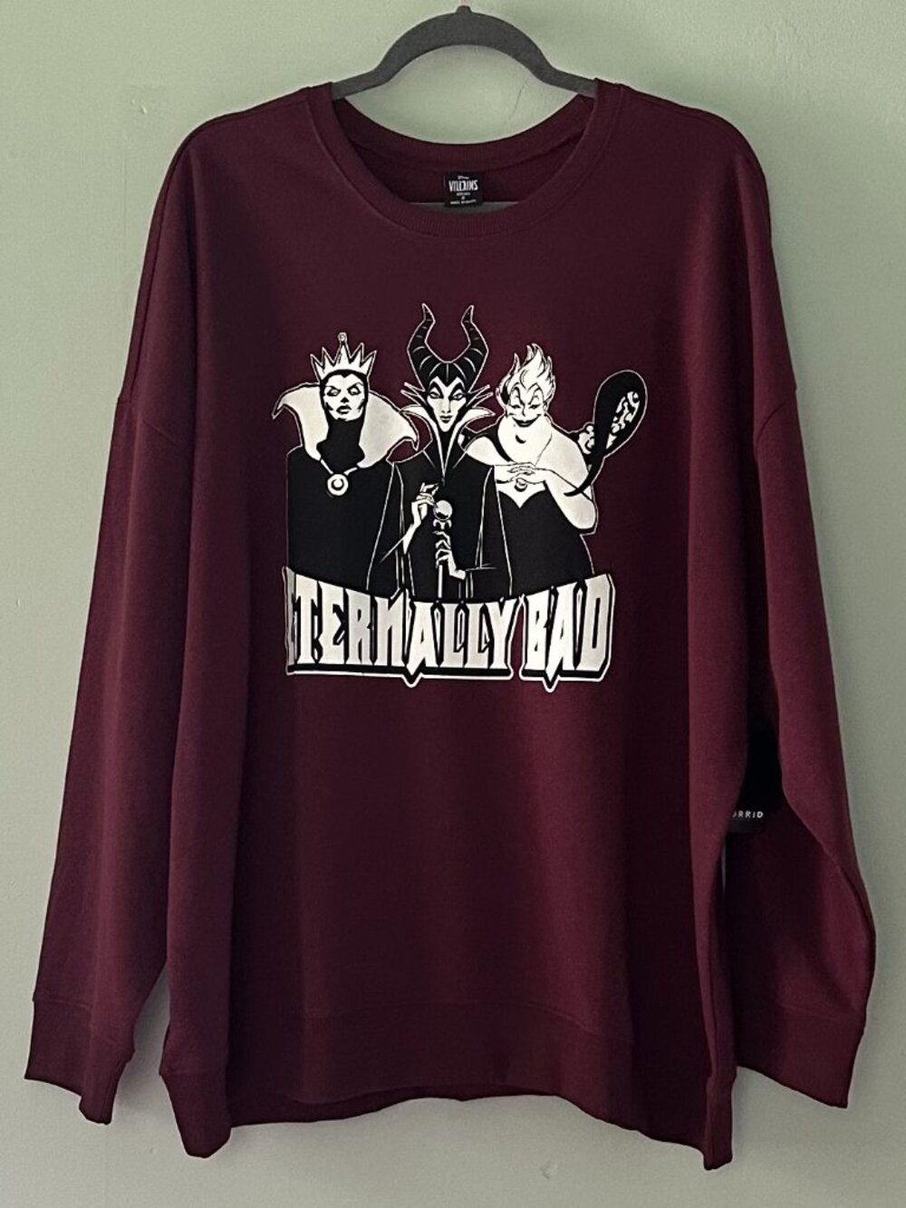 Torrid Disney's Villains Sweatshirt-Winetasting-Size 2x